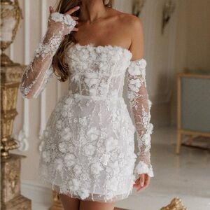 Chic Strapless White Floral Dress